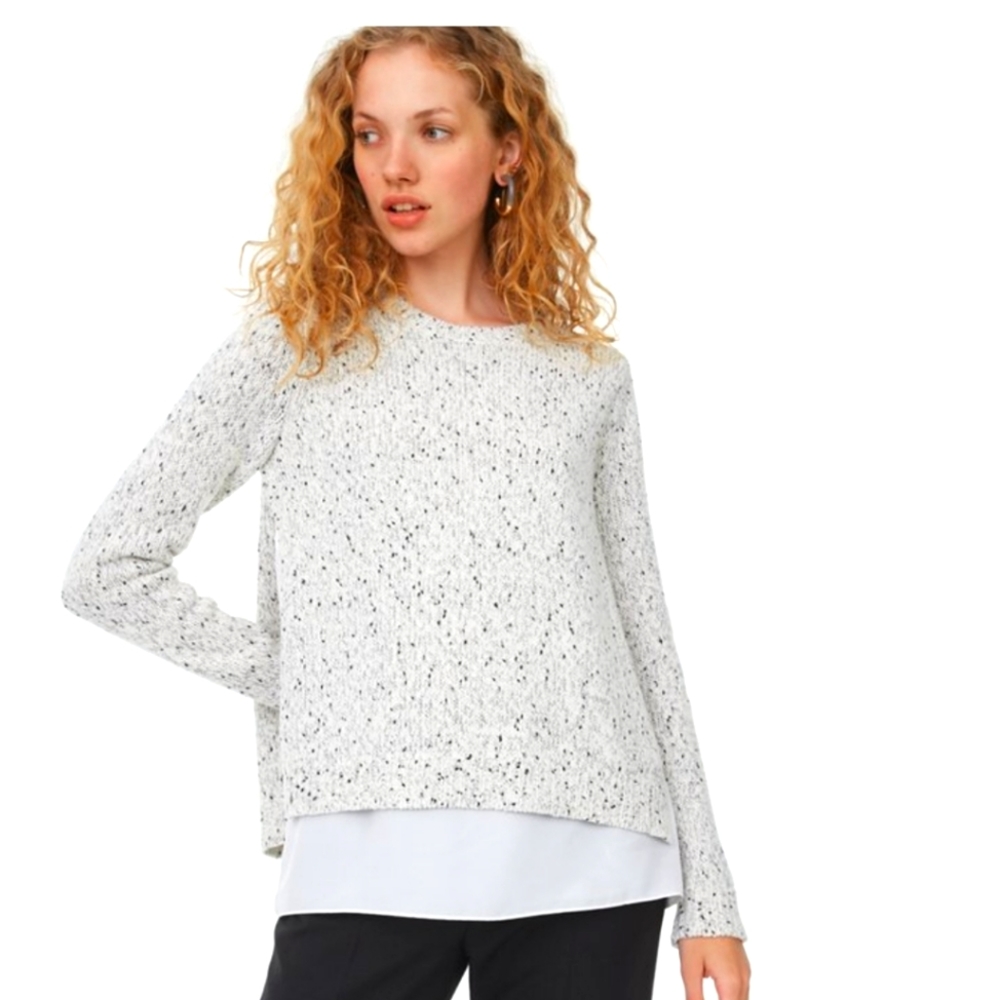Club Monaco Kaelane sweater with free necklace
